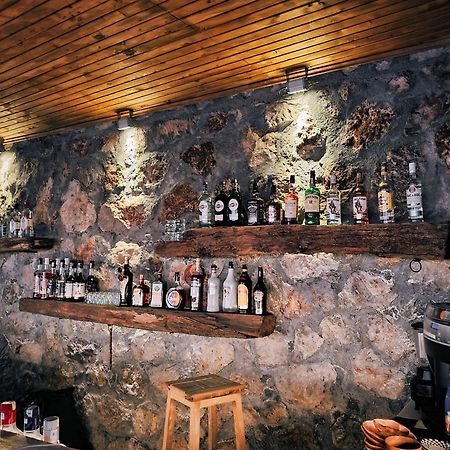 Rocas Roja Beach Hotel فاراليا المظهر الخارجي الصورة