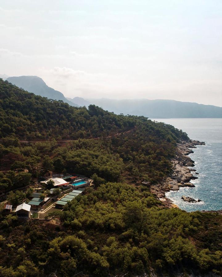 Rocas Roja Beach Hotel فاراليا المظهر الخارجي الصورة